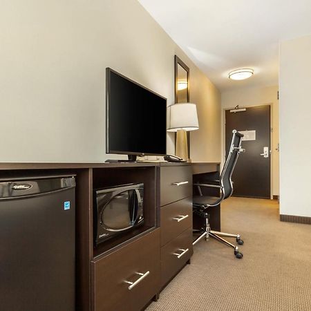 Sleep Inn & Suites דווילס לייק מראה חיצוני תמונה